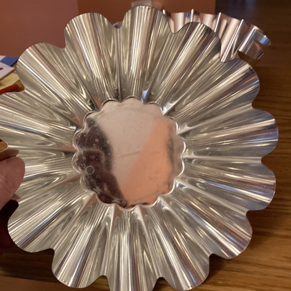 Brioche fluted molds set of 2 - Picture 3 of 7